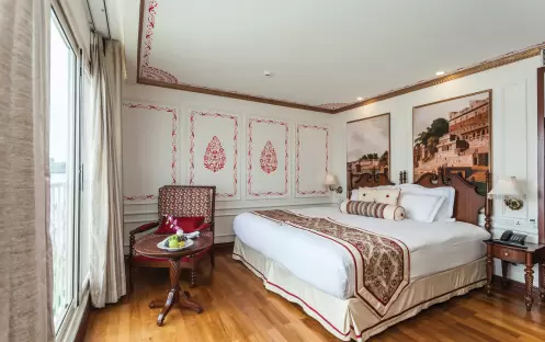 Avalon Waterways Ganges Voyager Deluxe Suite